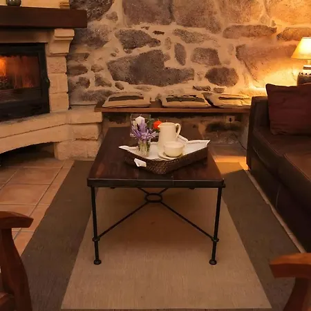 Aldea Portomartino Country house *